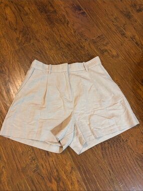 🌺 H&M Beige Pleated Linen Blend Shorts Sz 8 like new travel resort wear beach